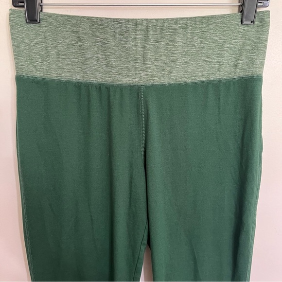 Women’s Fanatics Pro Line NFL Leggings Greenbay Packers Green Size Medium - Picture 3 of 12